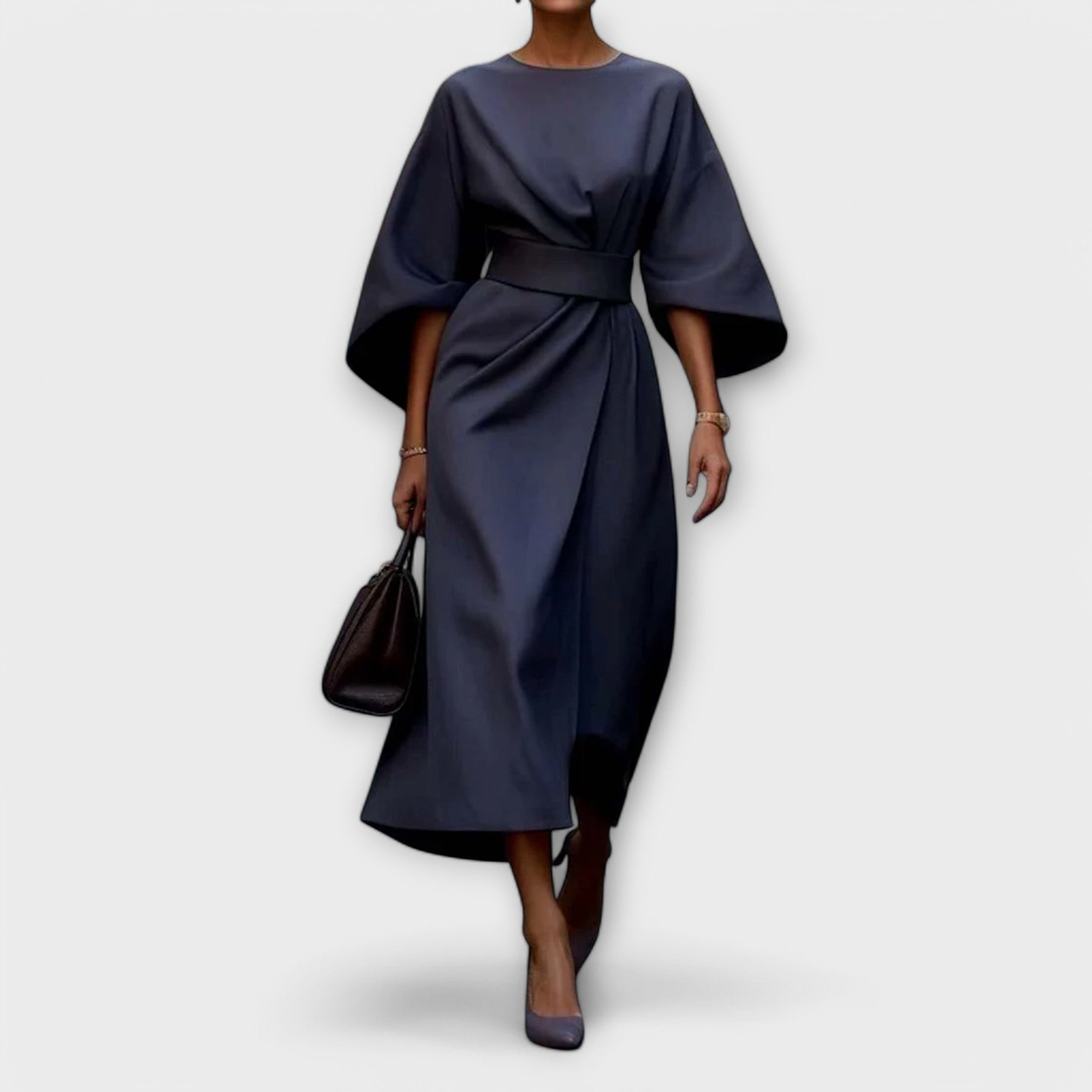 Sonia - Elegants kleita ar piedurknēm