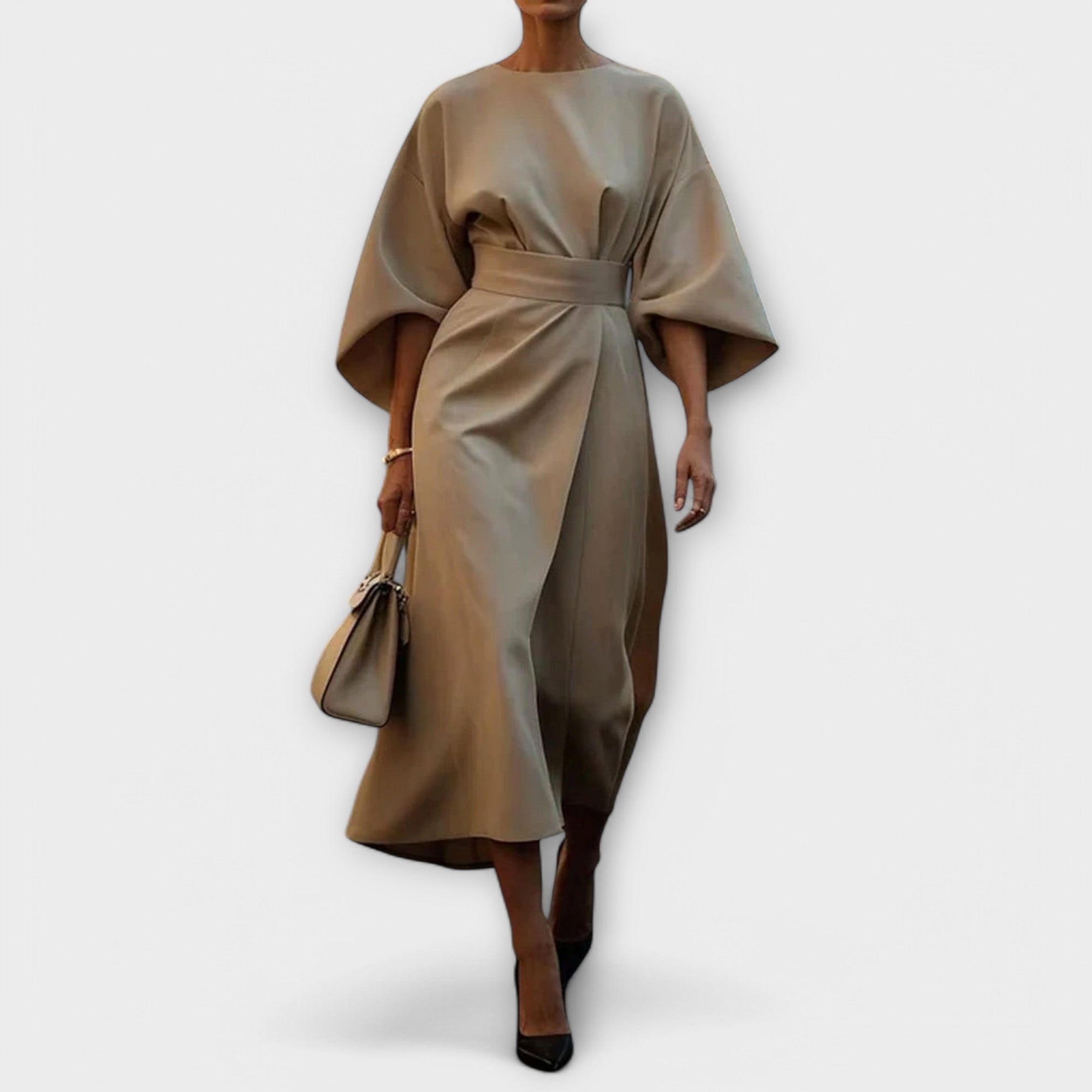 Sonia - Elegants kleita ar piedurknēm